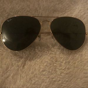 Ray-bans  🕶 price as marked or best offer!